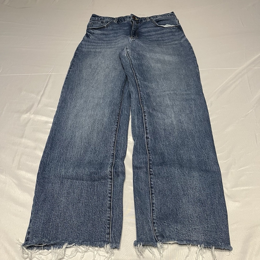 BKE Taylor Low Slung Baggy Fit Wide Leg Women's Jeans Fits 32x34 Buckle Retro